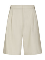 Nika Structure Shorts Creme