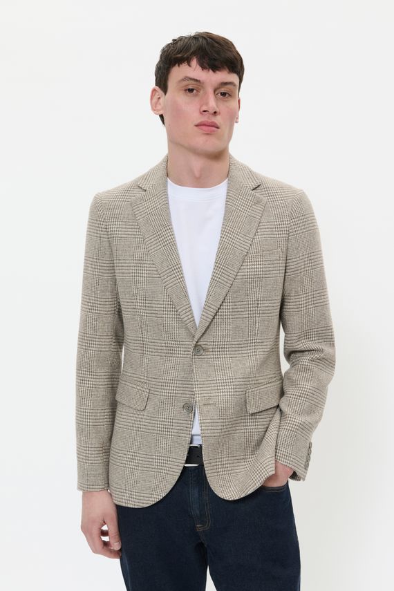 MAgeorge Winter T