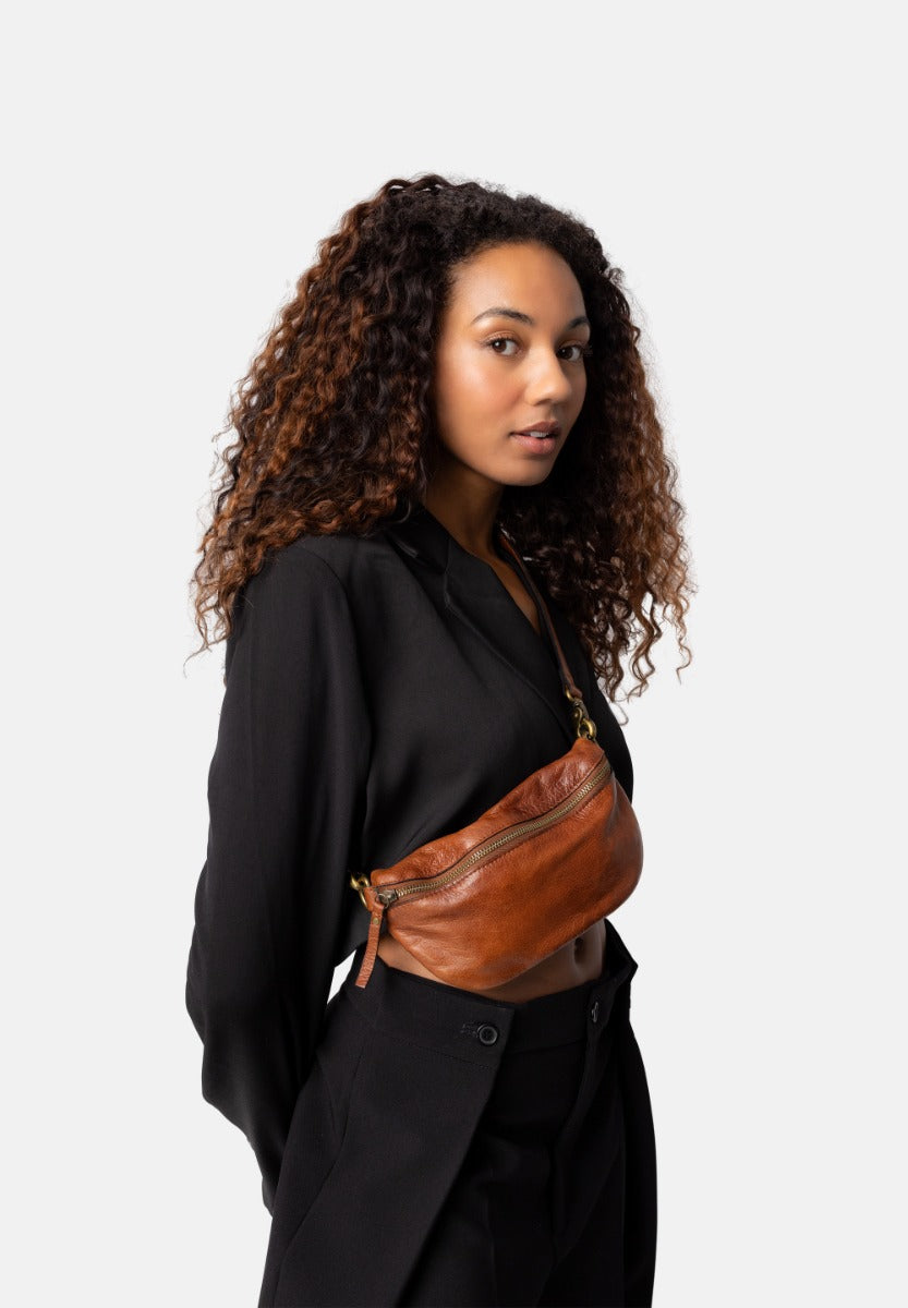 Gisela Taske Walnut