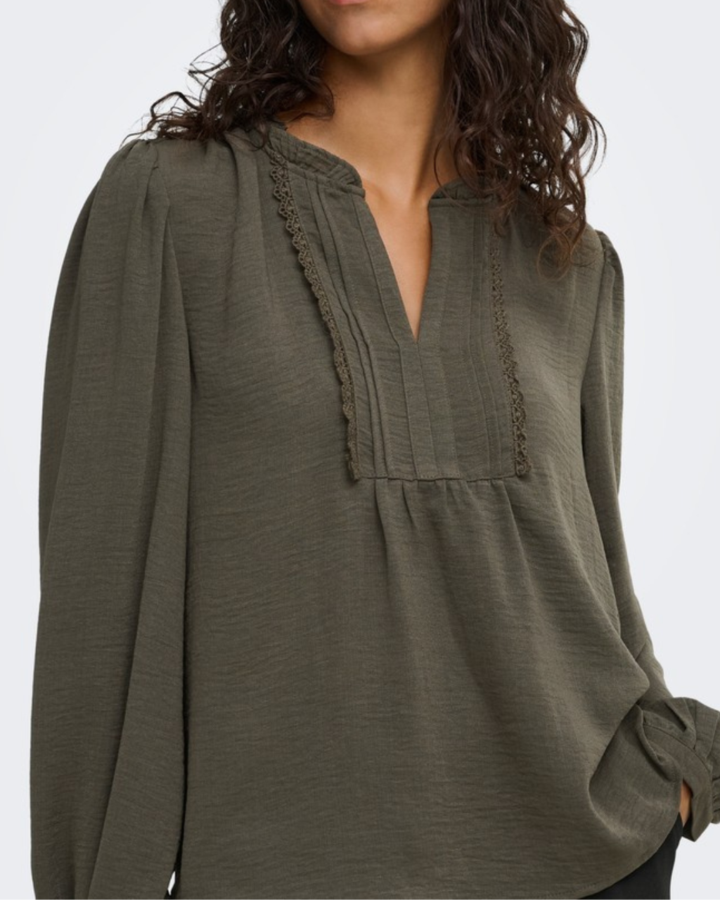 JDY Rachel Life L/S Pintuck Top Black Olive