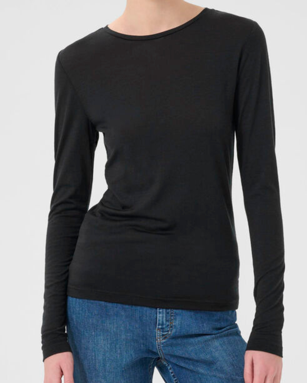 Gestuz Ninia LS Wool Roundneck Black