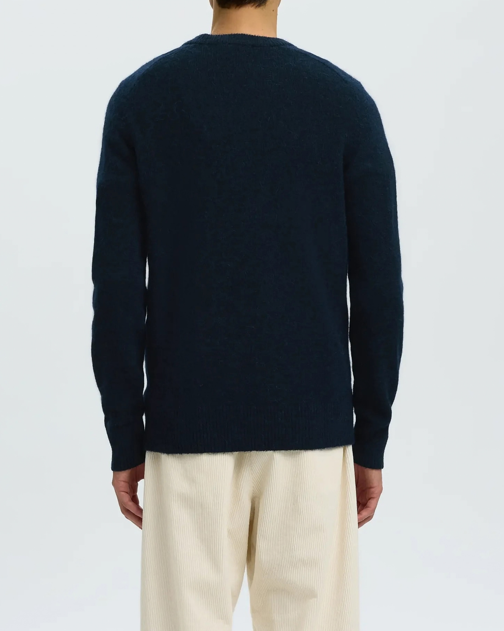 Selected "SLMRAI LS KNIT REG CREW NECK NOOS" Navy