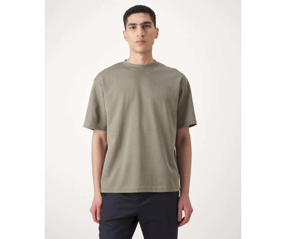 Loose Oscar Ss Oneck Tee Vetiver