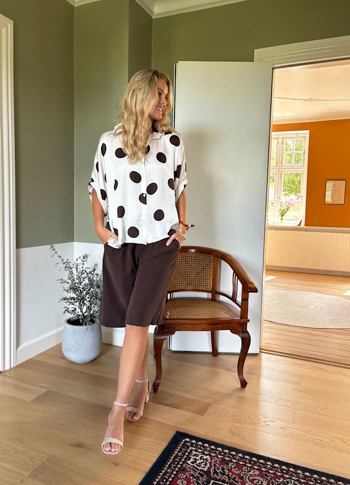 Casba Long Shorts Coffee